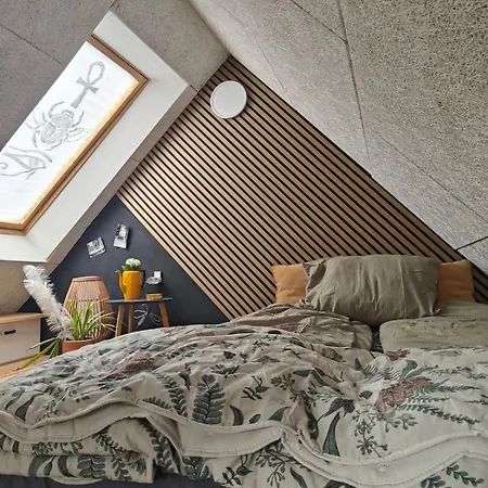Cozy Newly Renovated Tiny House Near Ferienhaus